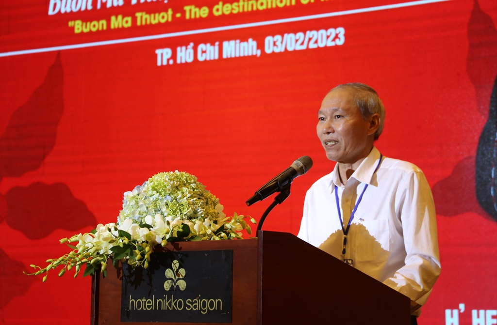 Đồng chí Thái Hồng Hà - Giám đốc Sở Văn hóa, Thể thao và Du lịch  phát biểu tại buổi họp báo.